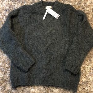 Brand new Urban Oufitter sweater